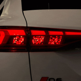 Wyjątkowa technologia oświetlenia Audi Q6 e-tron