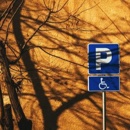 parking dla niepełnosprawnych