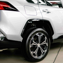 Ilustracja do artykułu: Nowy SUV Toyoty na torze: osobiste wrażenia z testów