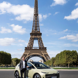 Ilustracja do artykułu: Audi A2 e-tron zadebiutowało w Paryżu. Producent stawia na kompaktowy samochód dla Europy