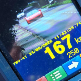 Ilustracja do artykułu: Jechał Ferrari 167 km/h w obszarze zabudowanym. Stracił prawo jazdy na 3 miesiące