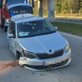 Ilustracja do artykułu: Pijana kierująca Skodą staranowała BMW na S17. Bez koła przejechała jeszcze 400 metrów