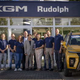 Ilustracja do artykułu: KGM ma 152 punkty w Niemczech. Nowy dealer otworzył salon w Saalfeld