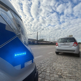 Ilustracja do artykułu: Jedna kontrola Chevroleta zakończyła się zatrzymaniem pięciu mężczyzn