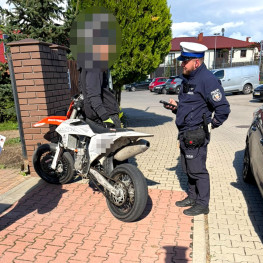 Ilustracja do artykułu: Drogówka skontrolowała 56 kierujących w gminie Lesznowola. Wystawiła 43 mandaty