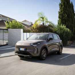 Leapmotor pokaże pięć aut na Warsaw Motor Show 2026. Wśród nich B03X i B05