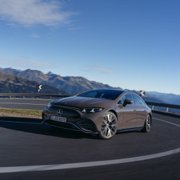 Mercedes EQS dostał steer-by-wire. W Polsce opcja kosztuje 13 069 zł