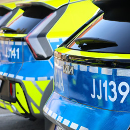 Ilustracja do artykułu: Policja w Opolskiem dostała 15 hybrydowych Kia Niro. Projekt kosztował 2,35 mln zł