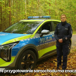 Ilustracja do artykułu: Jesienna jazda wymaga większego odstępu. Policja przypomina o światłach i prędkości
