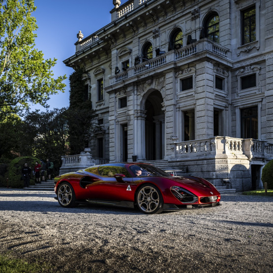 Alfa Romeo 33 Stradale