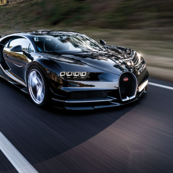 Reflektory do Bugatti Chiron za cenę domu. Czy to normalne?