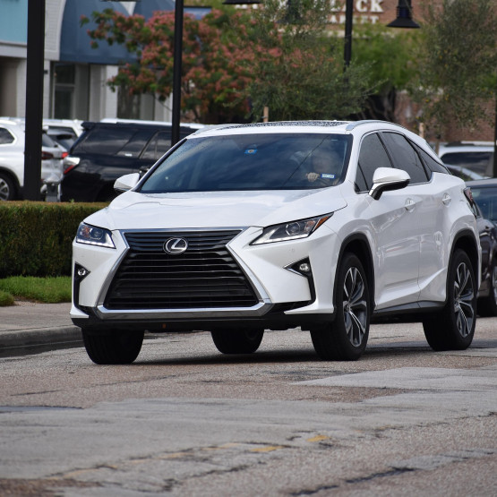 lexus