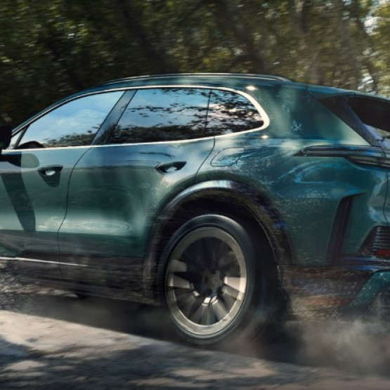 Porsche Cayenne Electric