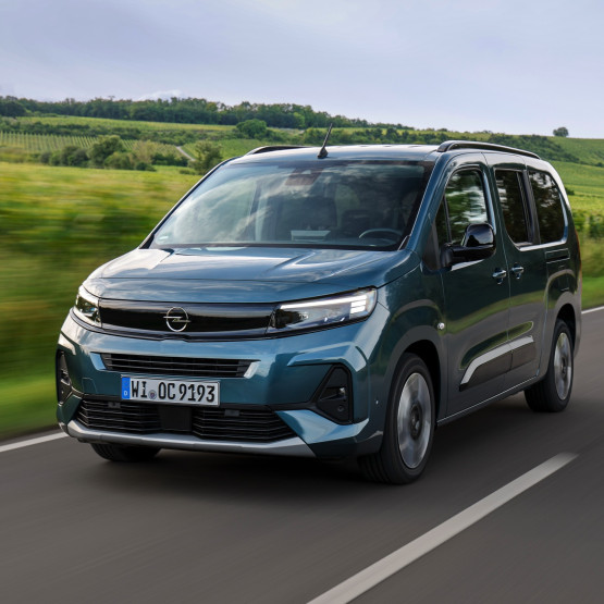 Opel Combo z benzyną kosztuje od 123 800 zł. Ta cena ma ważne ograniczenie