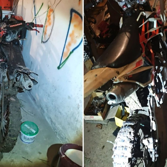 Dwa motocykle typu cross użyte przez nastolatków. Źródło: podkarpacka.policja.gov.pl, fot. KPP Jarosław