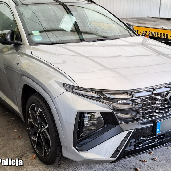 Skradziony w Niemczech Hyundai jechał autostradą A2. Policjanci odzyskali auto warte 90 tys. zł
