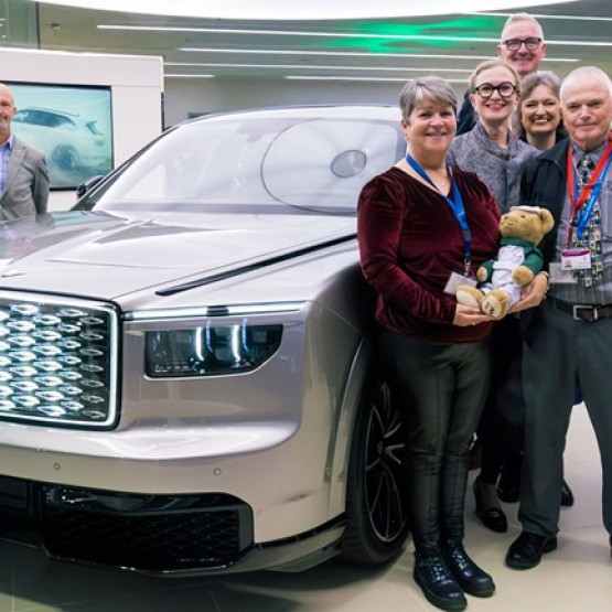 Laureaci i uczestnicy wydarzenia Charity Thank You zorganizowanego przez Bentley Motors w Crewe, fot. bentleymedia.com
