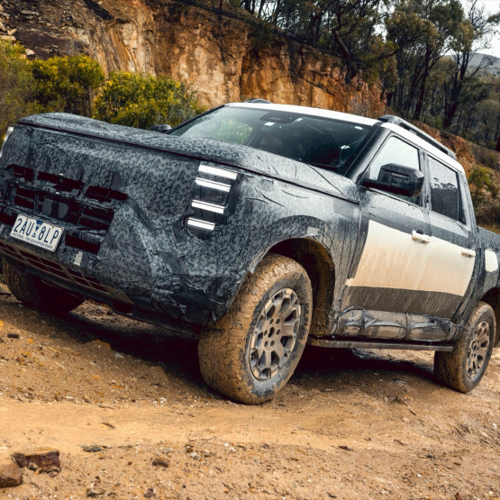 Nissan Navara Pro PHEV rusza w świat. Pickup ma oferować około 1000 km zasięgu