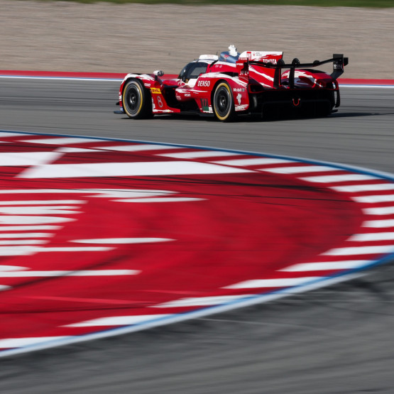 Toyota TR010 Hybrid numer 8 podczas kwalifikacji do 6 Hours of Barcelona. Zdjęcie: newsroom.toyota.eu